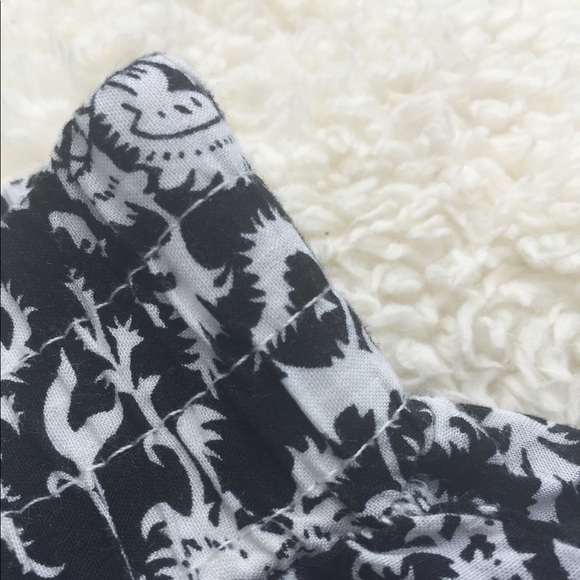 BUY 3 AND GET 15% OFF Floral shorts from BLUENOTES - Picture 3 of 3